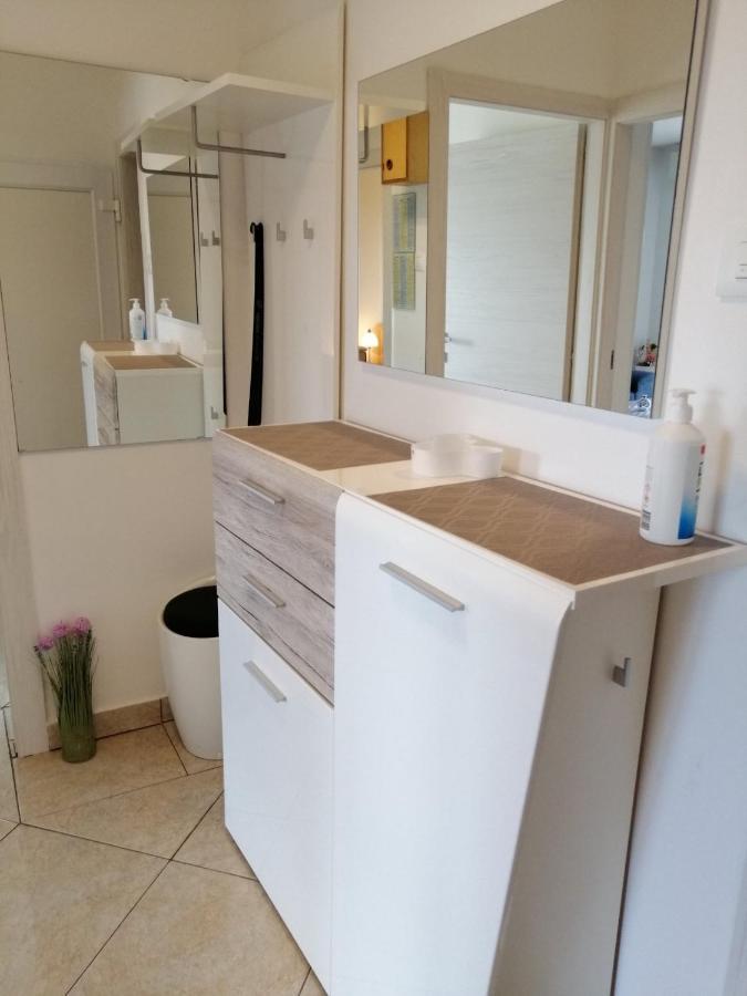Tamy Apartman Póla Kültér fotó